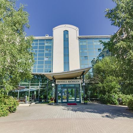 Hotell Bjoerken أوميو المظهر الخارجي الصورة