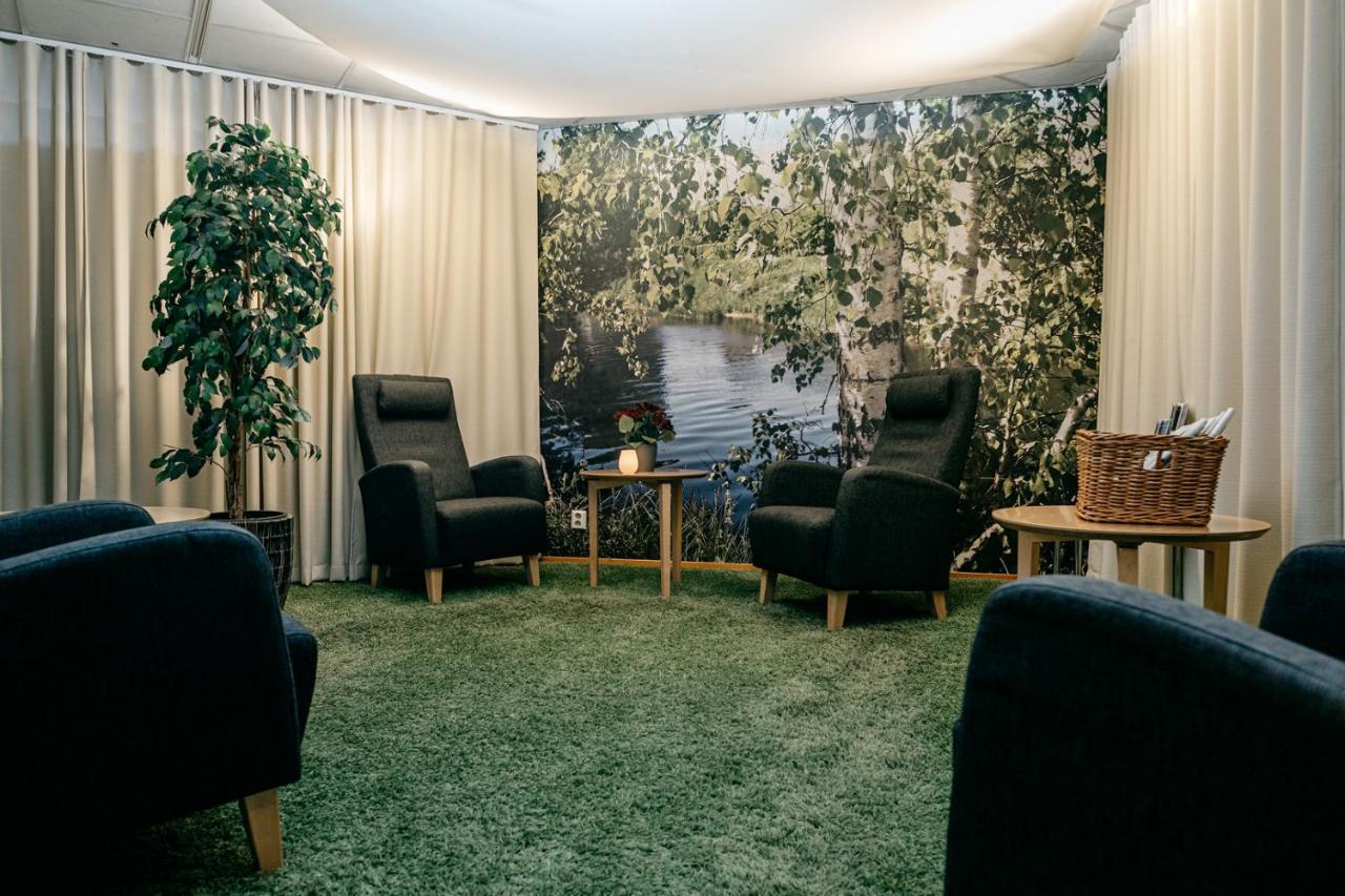 Hotell Bjoerken أوميو المظهر الخارجي الصورة