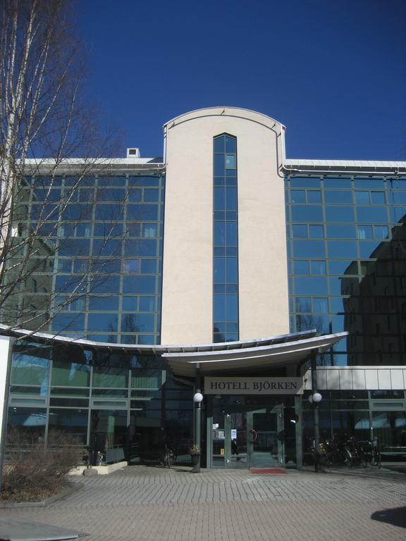 Hotell Bjoerken أوميو المظهر الخارجي الصورة