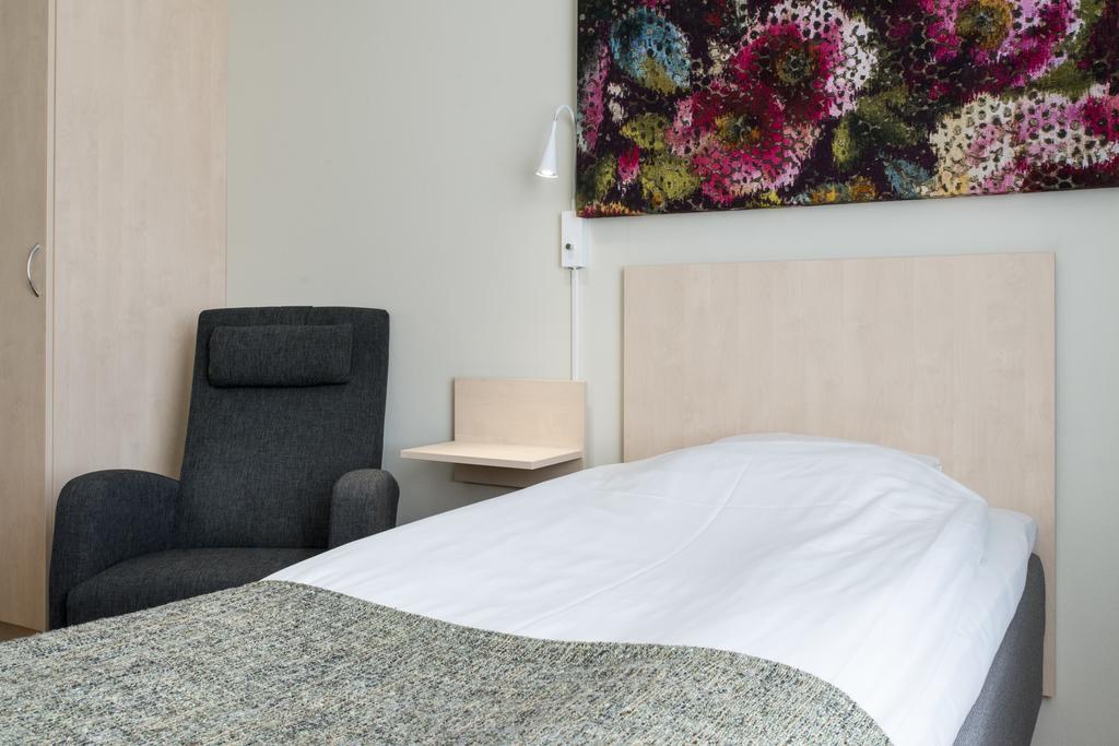 Hotell Bjoerken أوميو المظهر الخارجي الصورة
