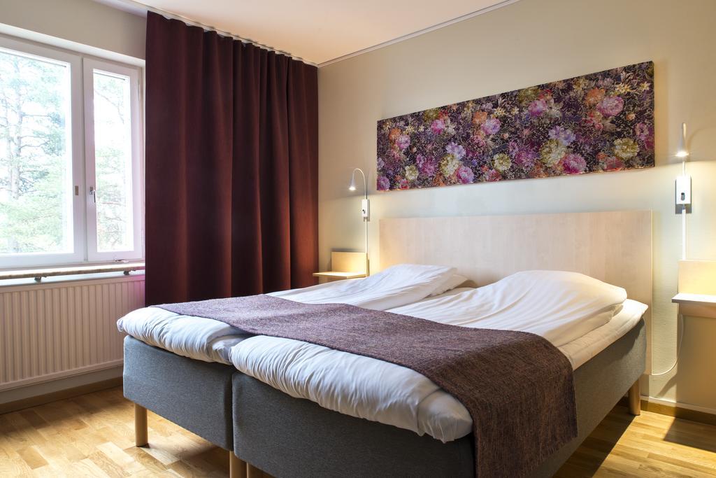 Hotell Bjoerken أوميو المظهر الخارجي الصورة