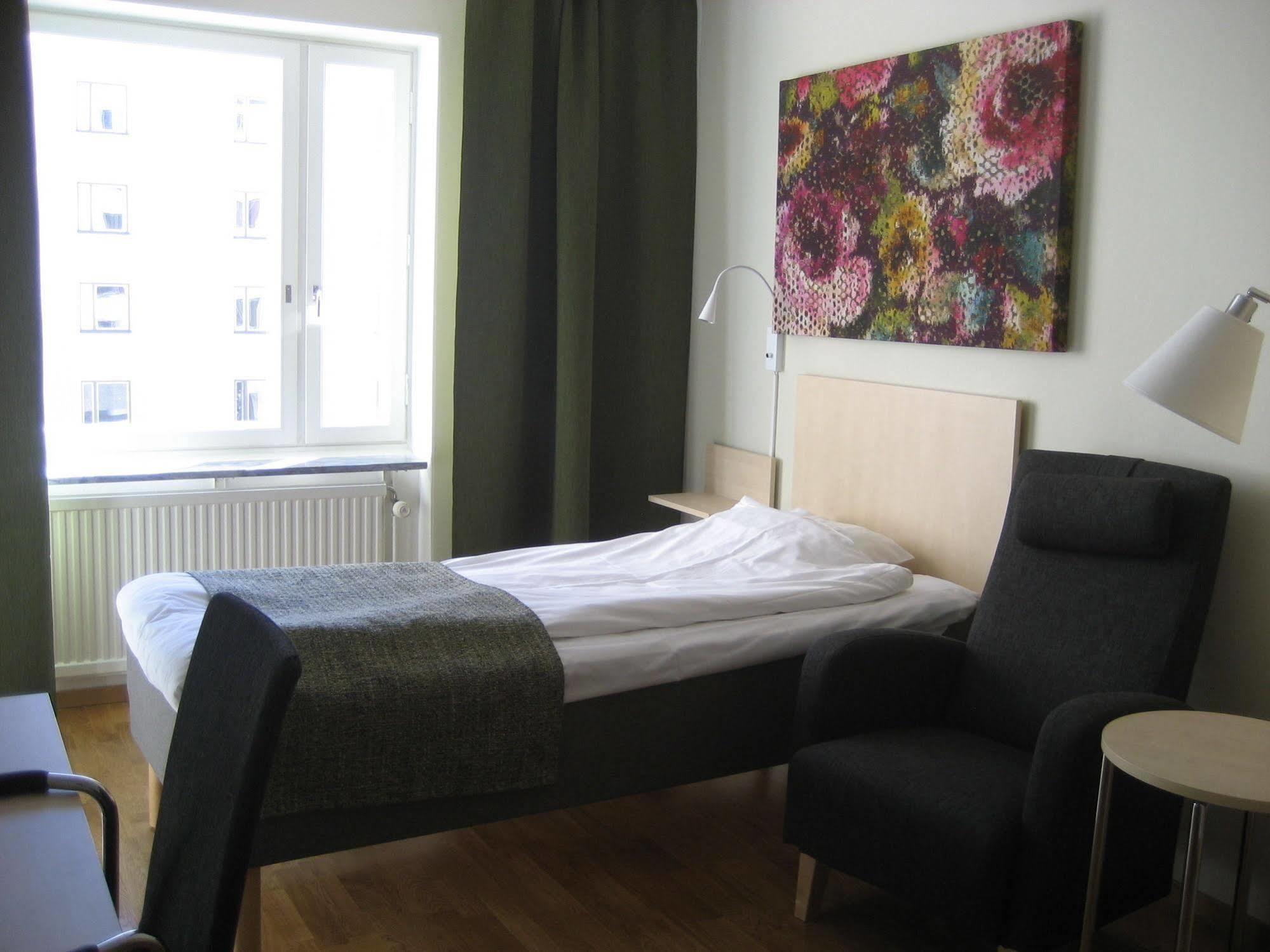 Hotell Bjoerken أوميو المظهر الخارجي الصورة